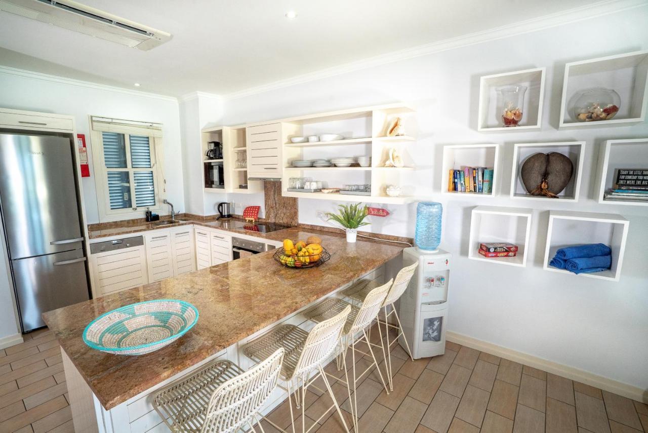 P146A13 - Eden Island Self Catering Apartment Self Check In Eksteriør billede